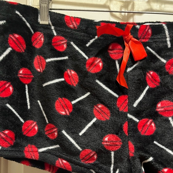 NWT Saturdaze ♥️ plush lollipop theme plus size pajama shorts - Picture 10 of 11